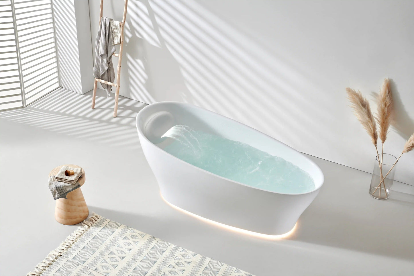 FC-2001HT Freestanding Massage Bathtub 1800 × 850 × 780 mm - lifestyle