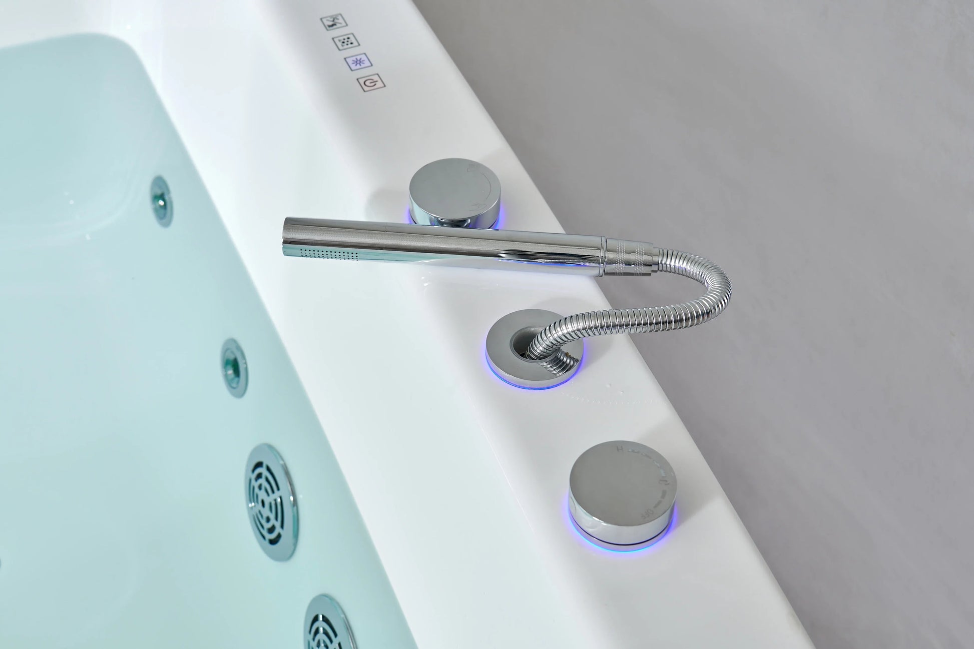 FC-2002HT Freestanding Massage Bathtub 1900 × 1300 × 720 mm - detail