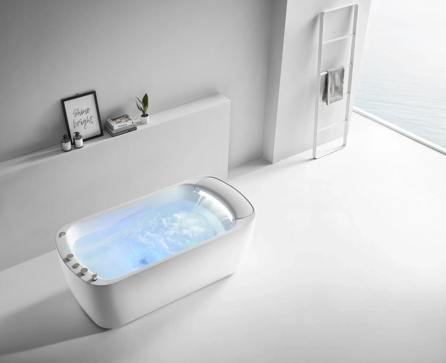 FC-2010HT Freestanding Massage Bathtub 1700 × 850 × 650 mm - lifestyle