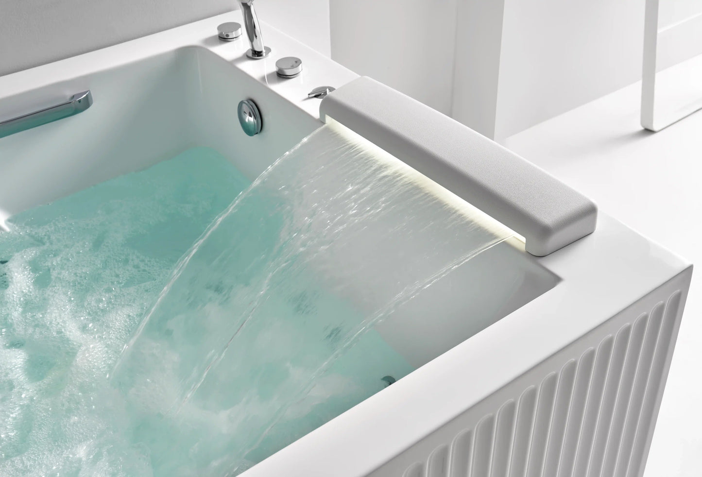 FC-2029HT Massage Bathtub 1900 × 1270 × 700 mm - detail