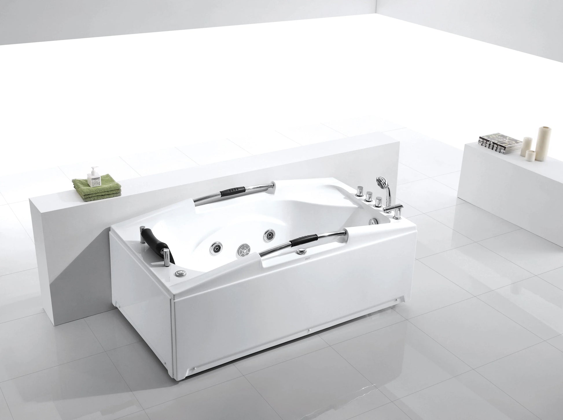 FC-212B Massage Bathtub 1700 × 900 × 670 mm Left-Hand - lifestyle