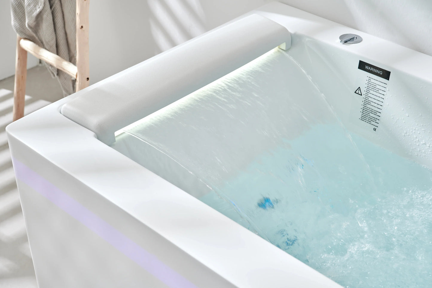FC-227-LED Freestanding Massage Bathtub 1780 × 800 × 610 mm - detail
