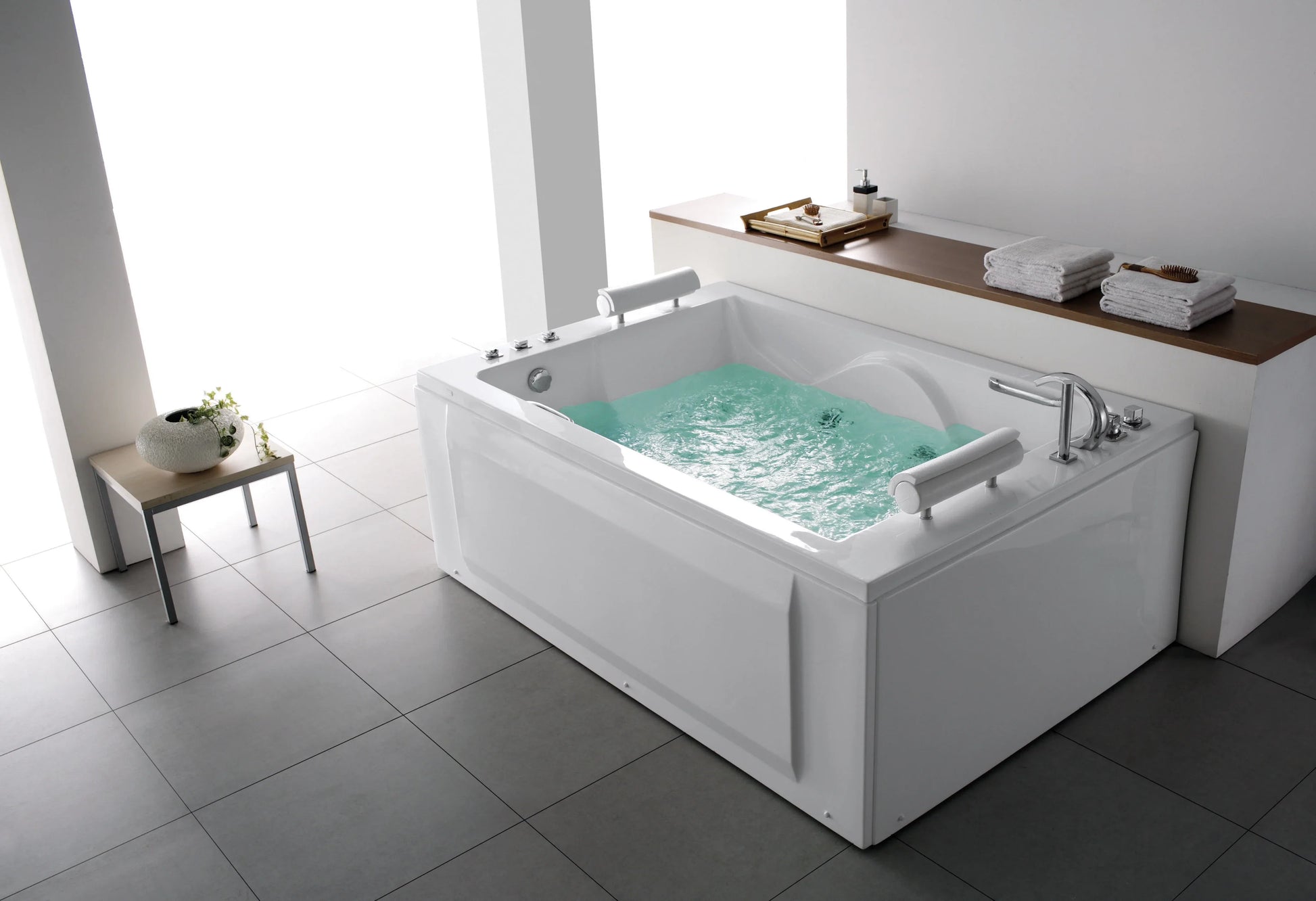 FC-229 Massage Bathtub 1900 × 1300 × 700 mm - lifestyle