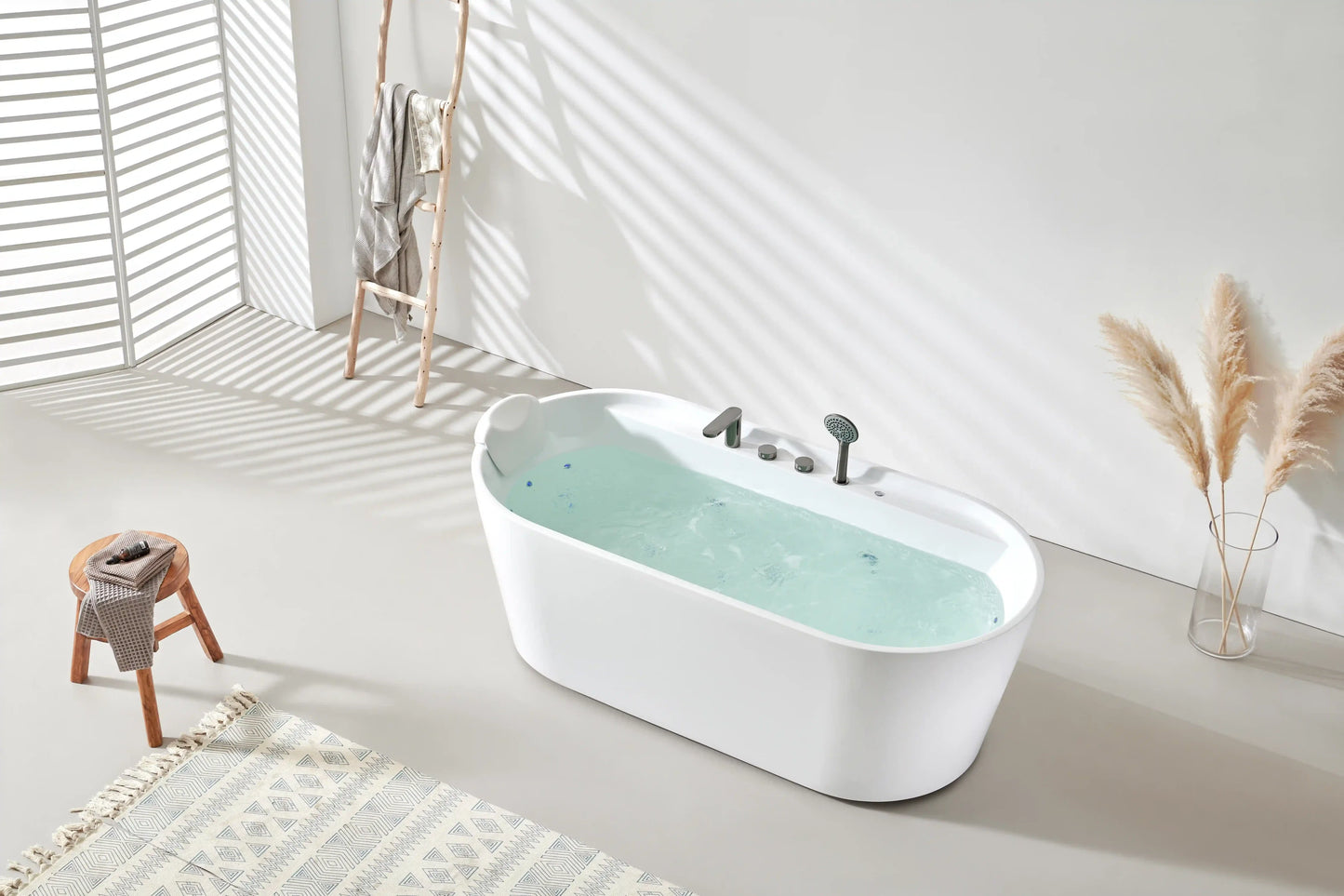 FC-2355F3 Freestanding Massage Bathtub 1700 × 800 × 600 mm - lifestyle