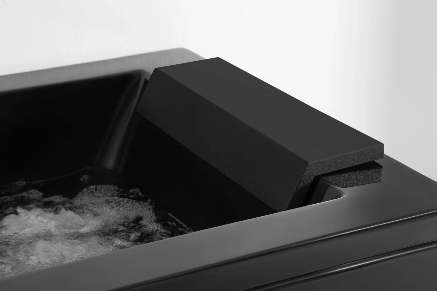 FC-271BLACK Massage Bathtub 1830 × 900 × 670 mm - detail