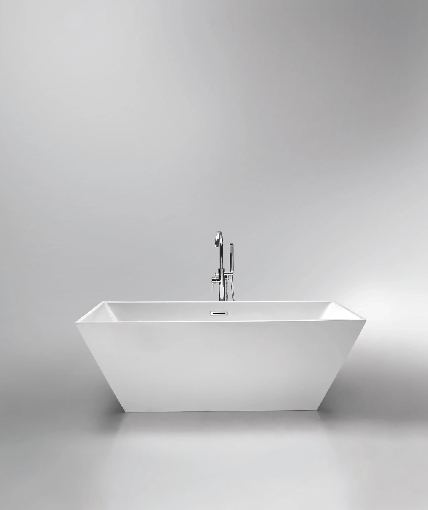 FC-334 Freestanding Bathtub 1700 × 700 × 600 mm - lifestyle