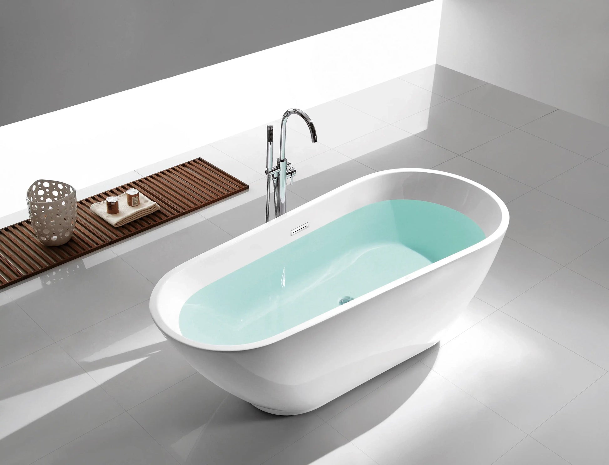 FC-337 Freestanding Bathtub 1800 × 800 × 600 mm - lifestyle