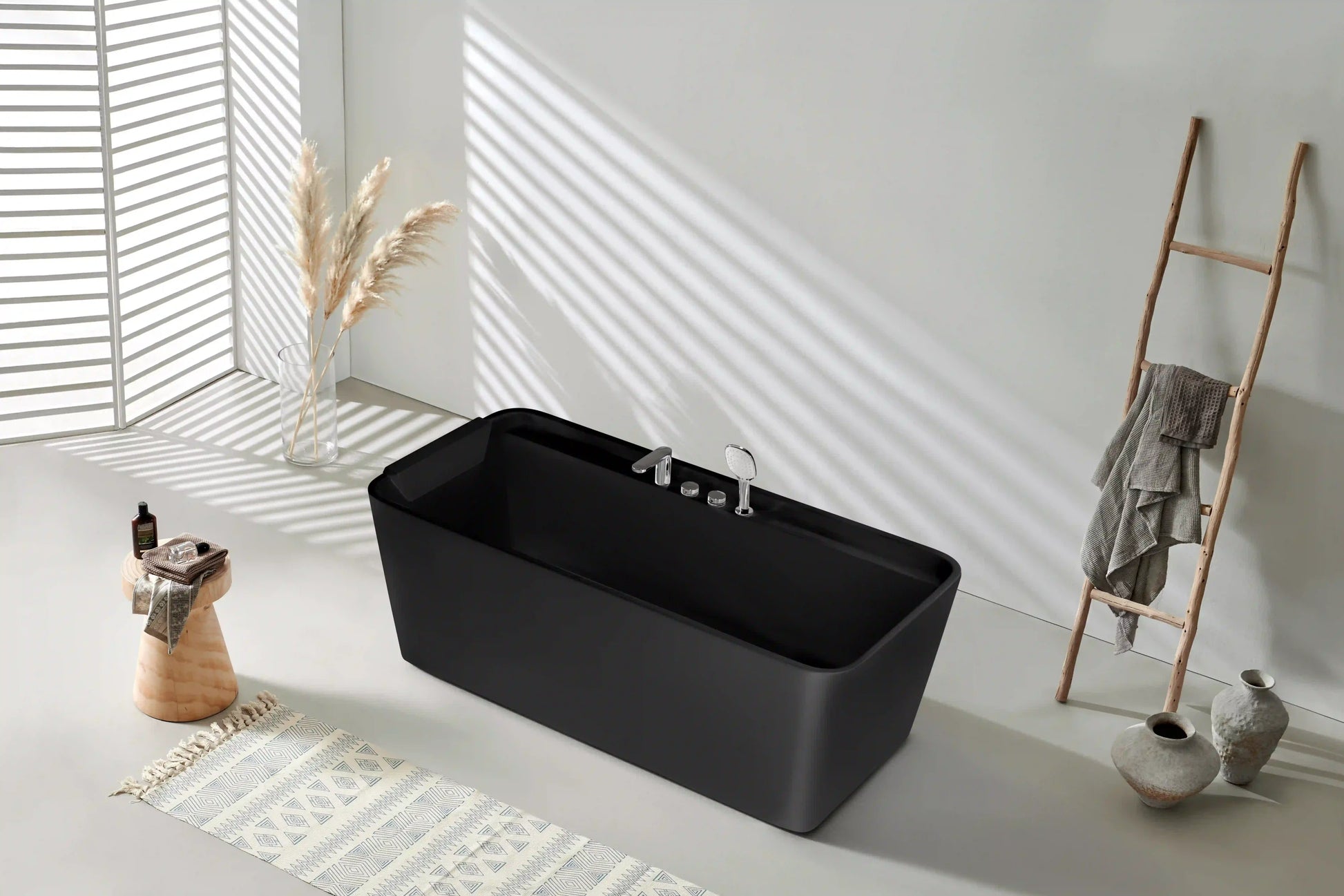 FC-354B Freestanding Bathtub 1700 × 800 × 600 mm - lifestyle