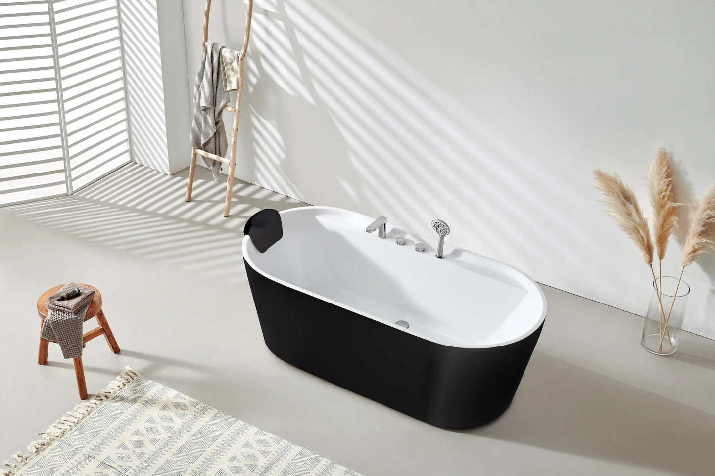 FC-355CF3 Freestanding Bathtub 1700 × 800 × 600 mm - lifestyle